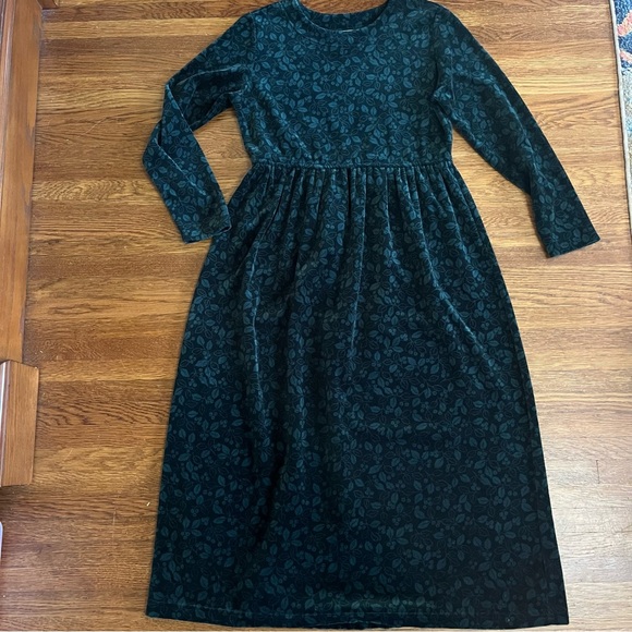 Vintage LL Bean velvet dress 6 petite Christmas holly modest holiday - Picture 5 of 11